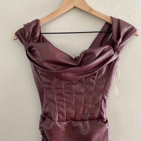 House of CB Raven Leather Corset Bodycon Off Shoulder Midi Dress XS Mulberry - Picture 5 of 11